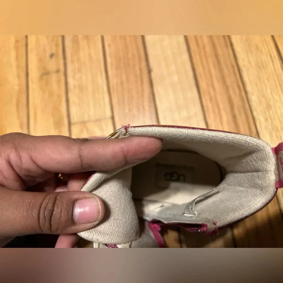 UGG Robley Glitter Combat Boots Youth 3 Berry rose pink Sparkly Rain - Picture 6 of 7